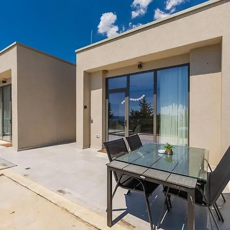Apartamento Sapphire Coast Drymades Modern 2br By Pikhost