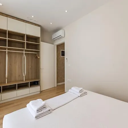 Sapphire Coast Drymades Modern 2br By Pikhost Apartamento Gjilek
